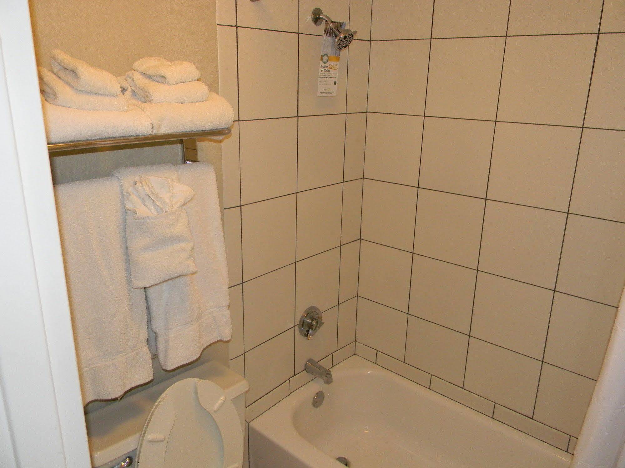 Quality Inn Prestonsburg ภายนอก รูปภาพ